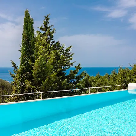 Bougainvillea Villa